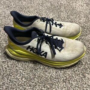 Hoka Mach 4 Size 11.5